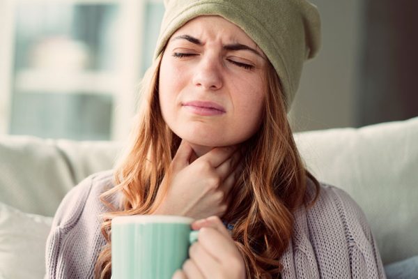 Several ways to release sore throat.