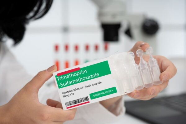 Sulfa Drug Rash (Bactrim Rash): Symptoms, Severity, and When to Worry (2025 Guide)
